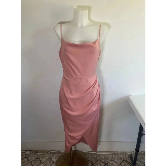 Showpo Dazzling Lights Cowl Drape MIDI Dress Pink Peach Satin Size 6‎ US 0209 - Picture 3 of 16
